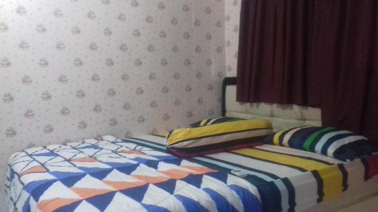 Mayestik Guest House Syariah Giacarta Esterno foto