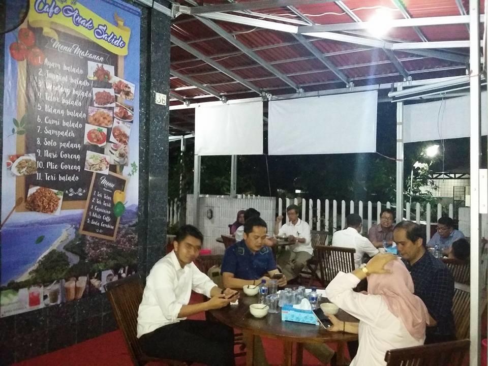 Mayestik Guest House Syariah Giacarta Esterno foto
