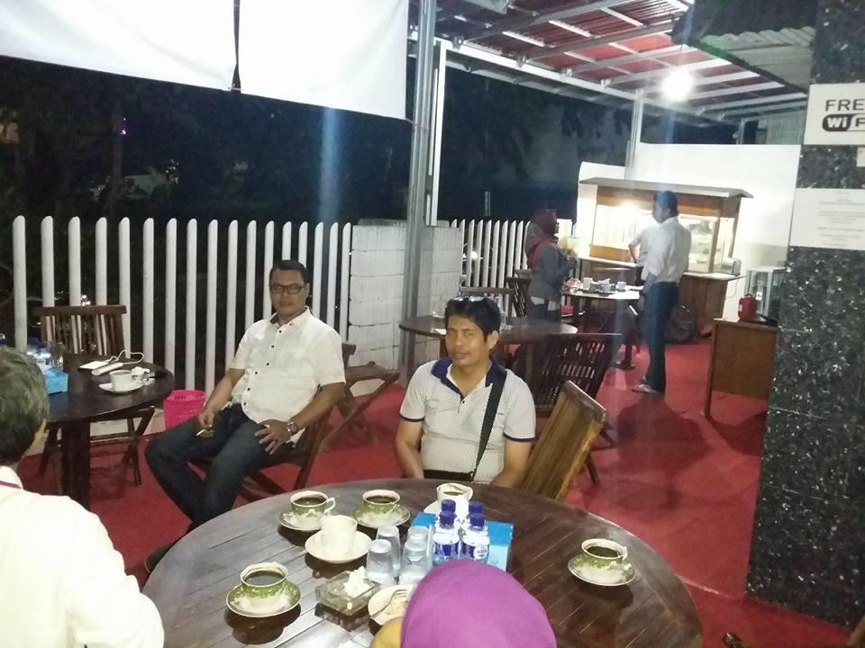 Mayestik Guest House Syariah Giacarta Esterno foto